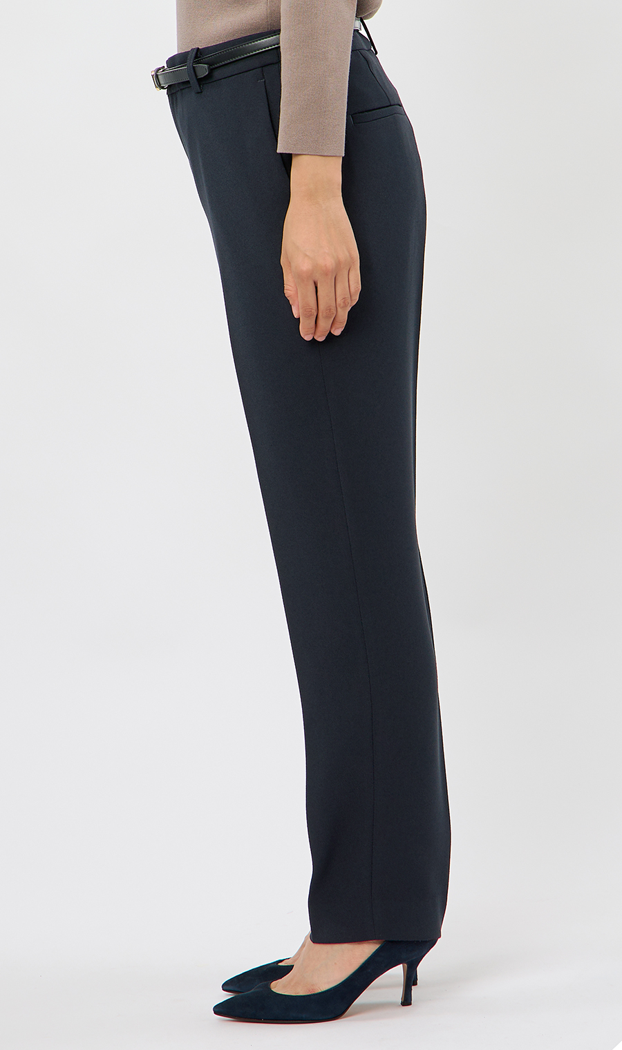 テーパードパンツ【セットアップ着用可】【裾上げ済み】 ネイビー 5号