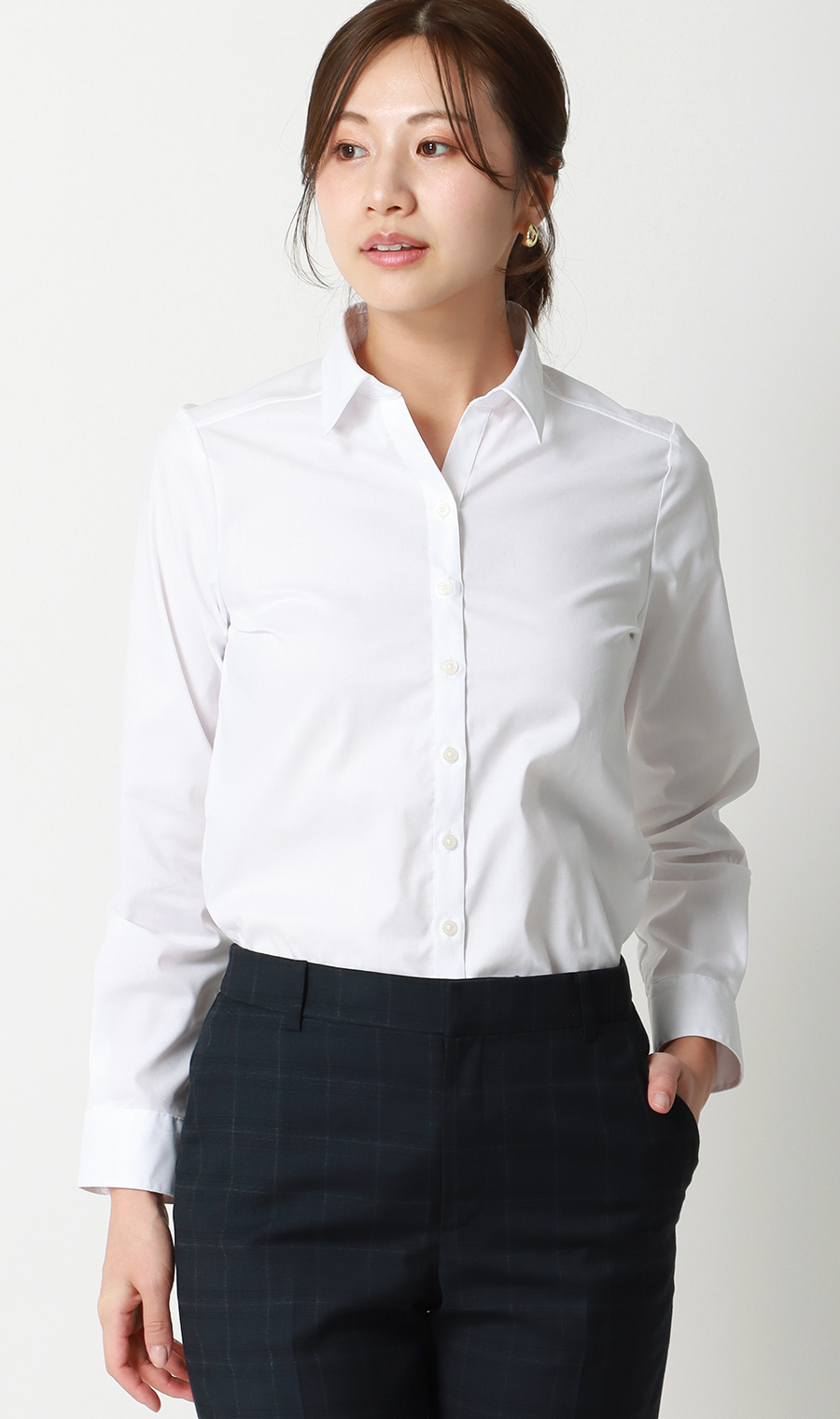 スキッパーカラーブラウス【長袖】【OEKO-TEX】【着丈長め】 ホワイト 05