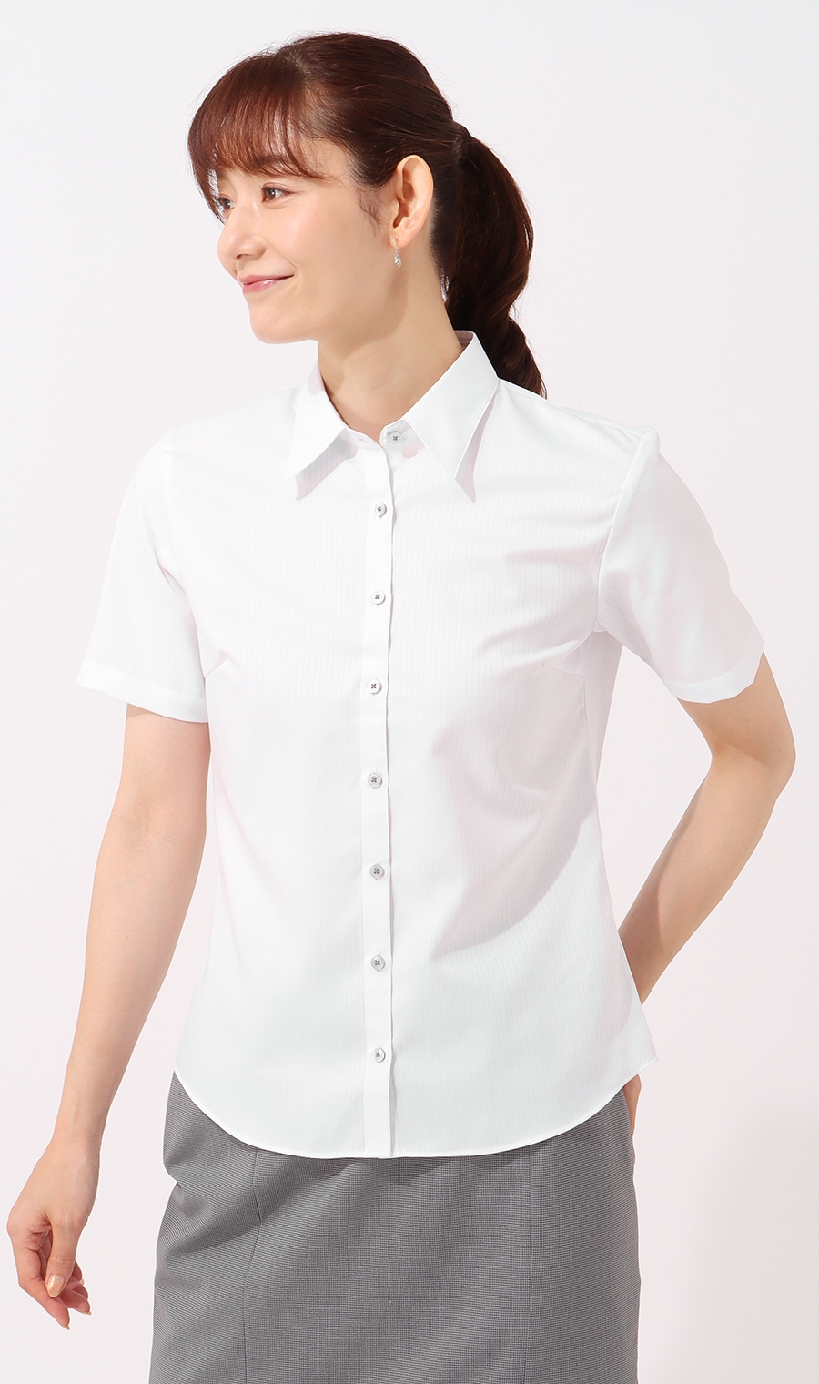 レギュラーカラーブラウス《半袖》 ホワイト 05