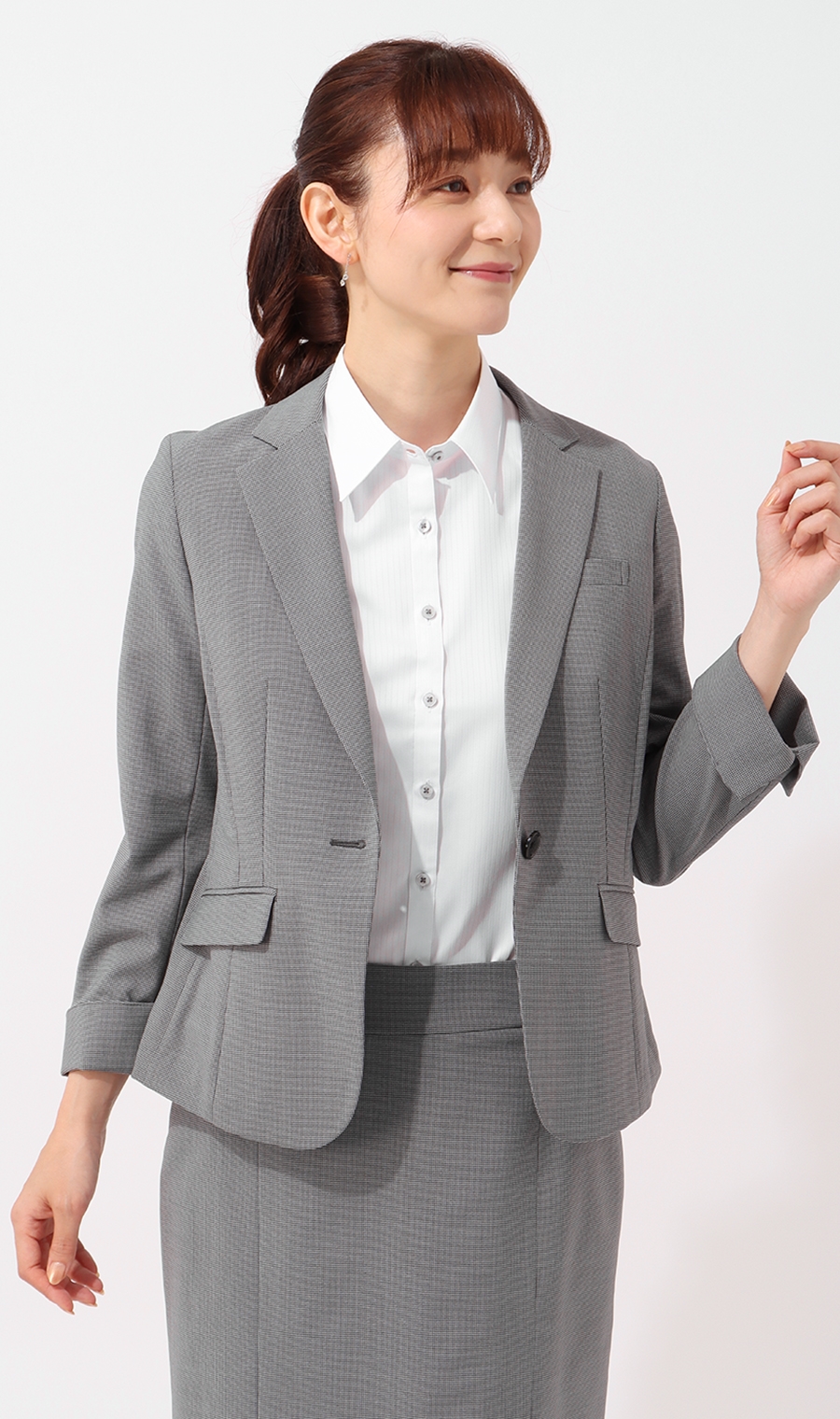 レギュラーカラーブラウス《半袖》 ホワイト 05