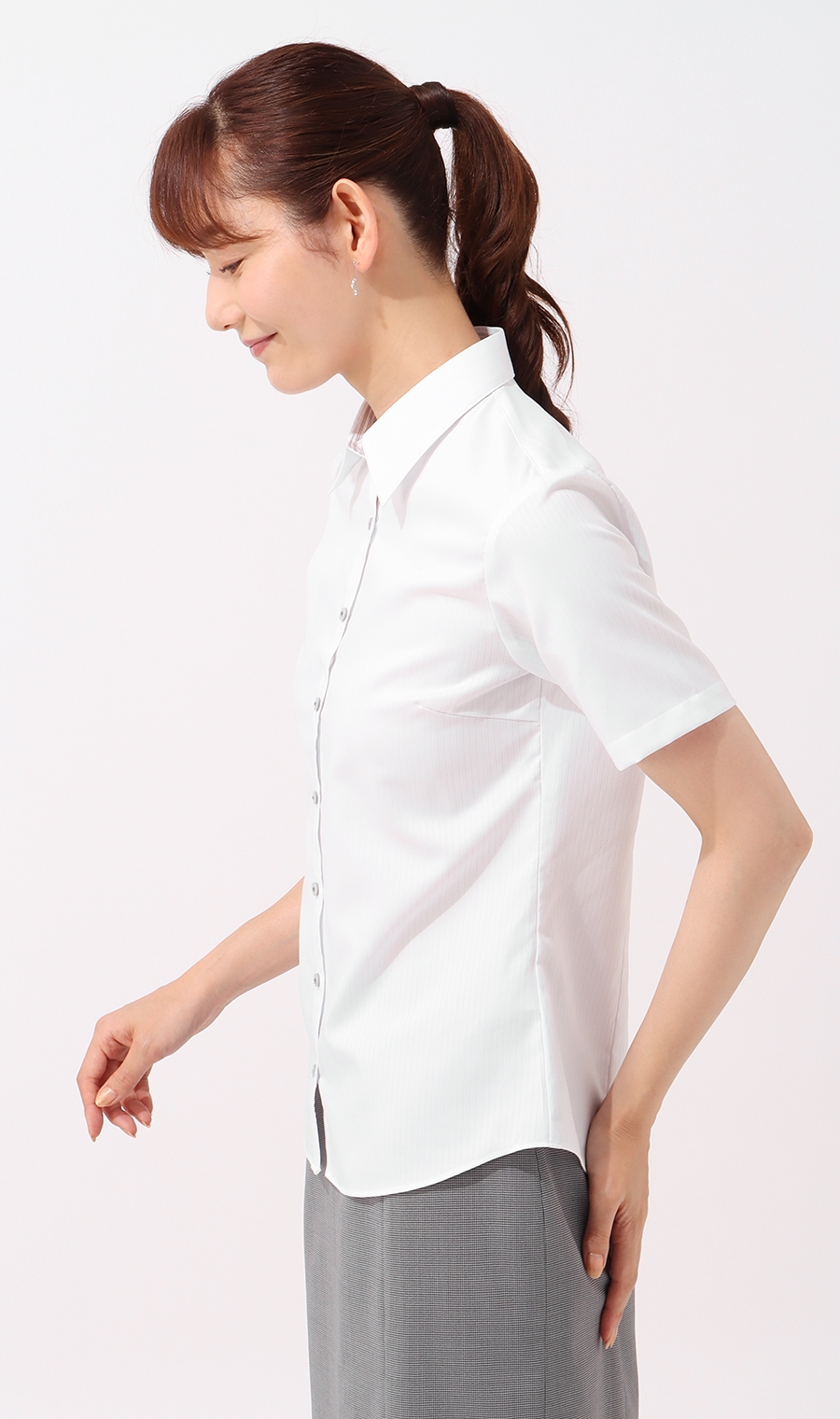 レギュラーカラーブラウス《半袖》 ホワイト 05