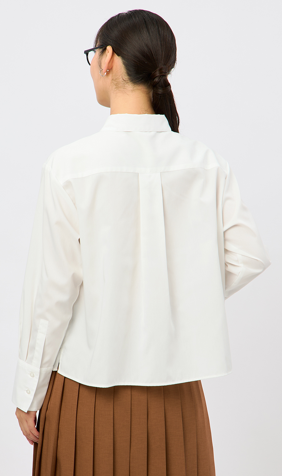 レギュラーカラーショート丈シャツ【長袖】 ホワイト M