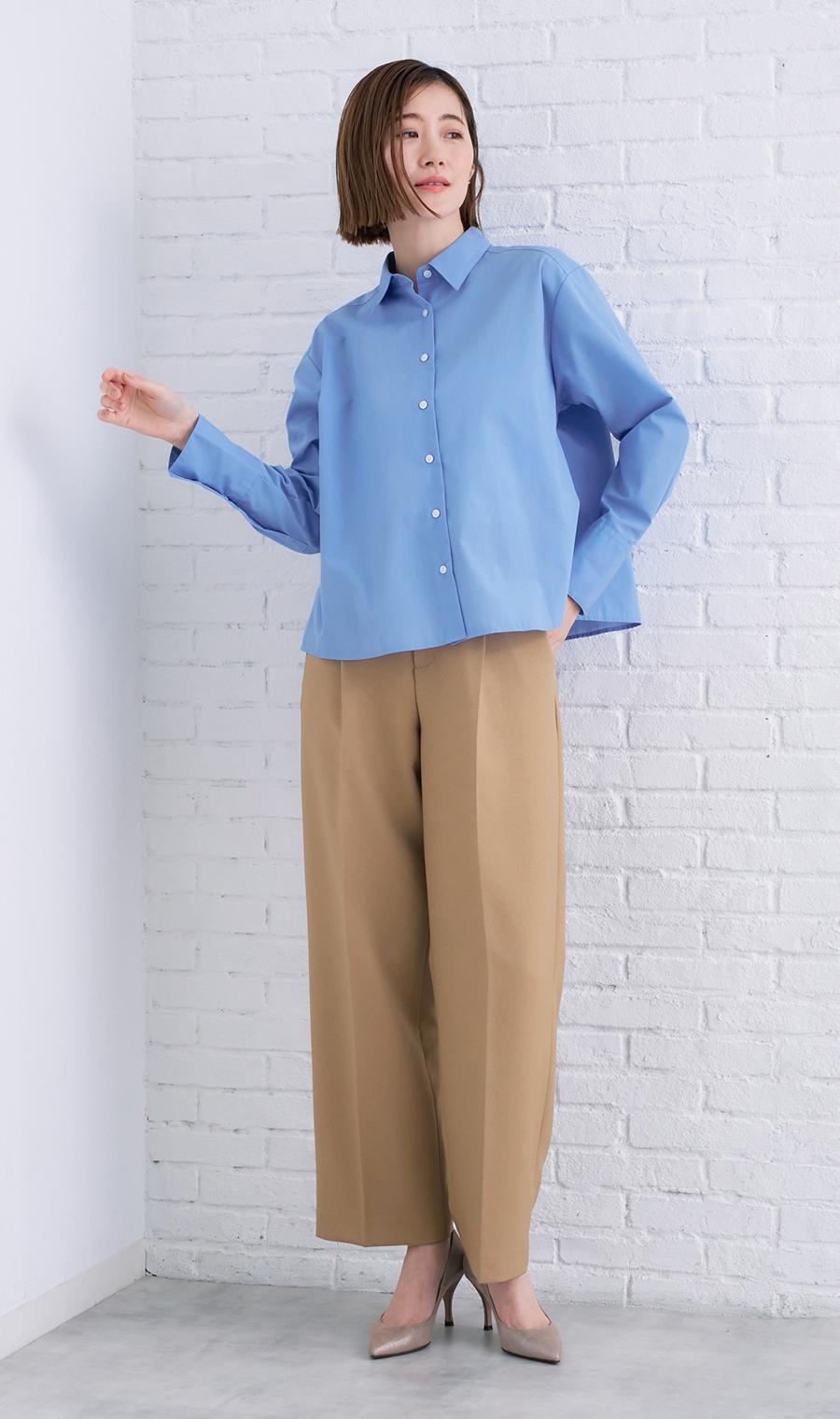 レギュラーカラーショート丈シャツ【長袖】 ブルー M