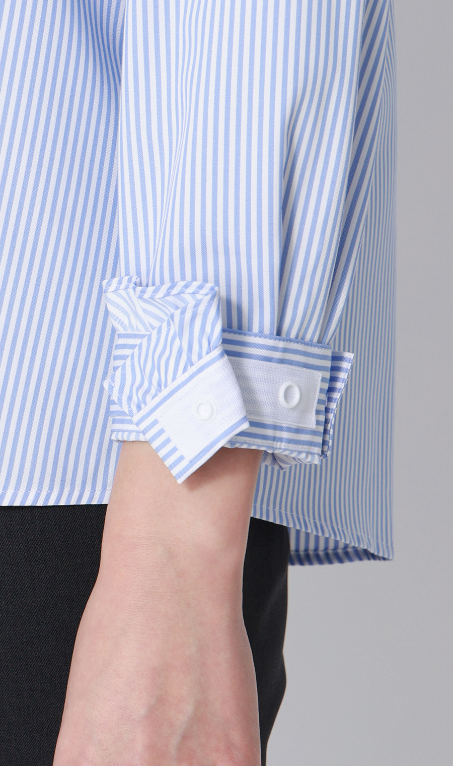 バンドカラーフリルブラウス【4WAY】【長袖】 ブルー M