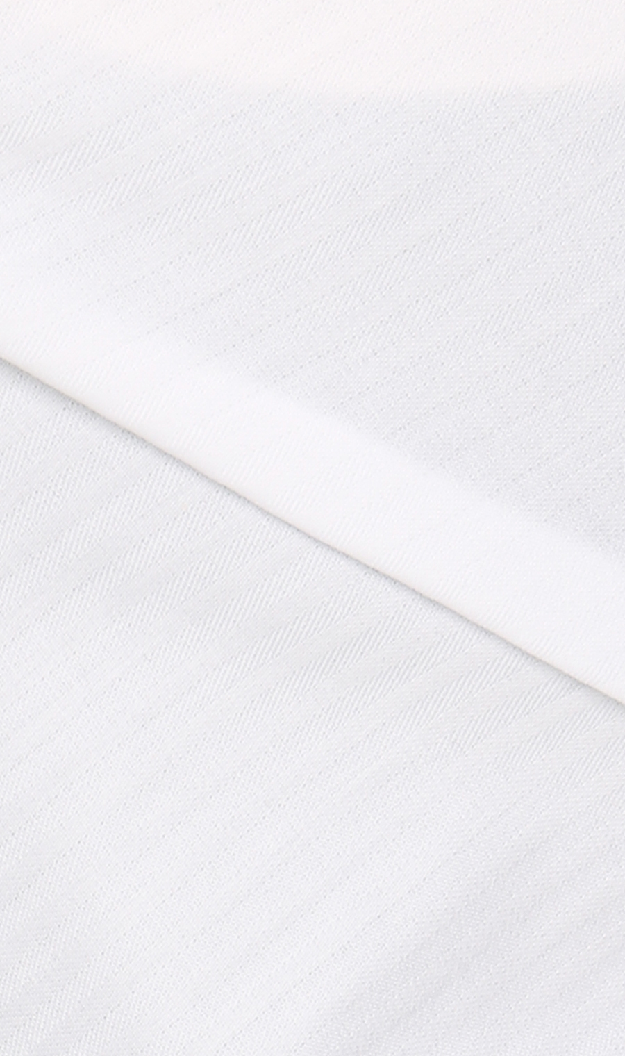 スキッパーカラーブラウス《クイーン》 ホワイト 29