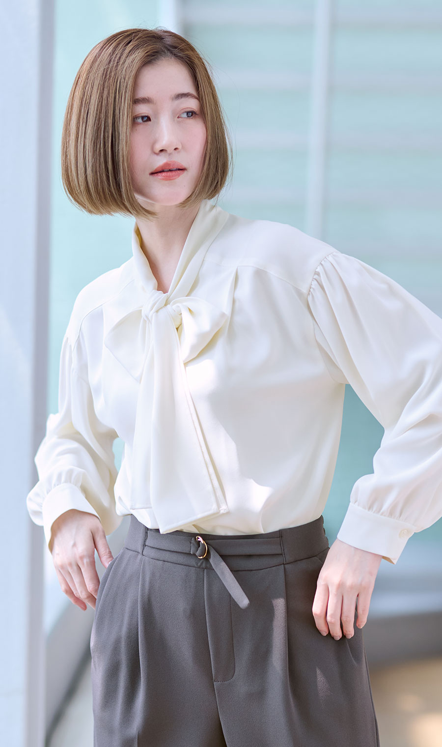 ボリュームリボンタイブラウス【長袖】 ホワイト S