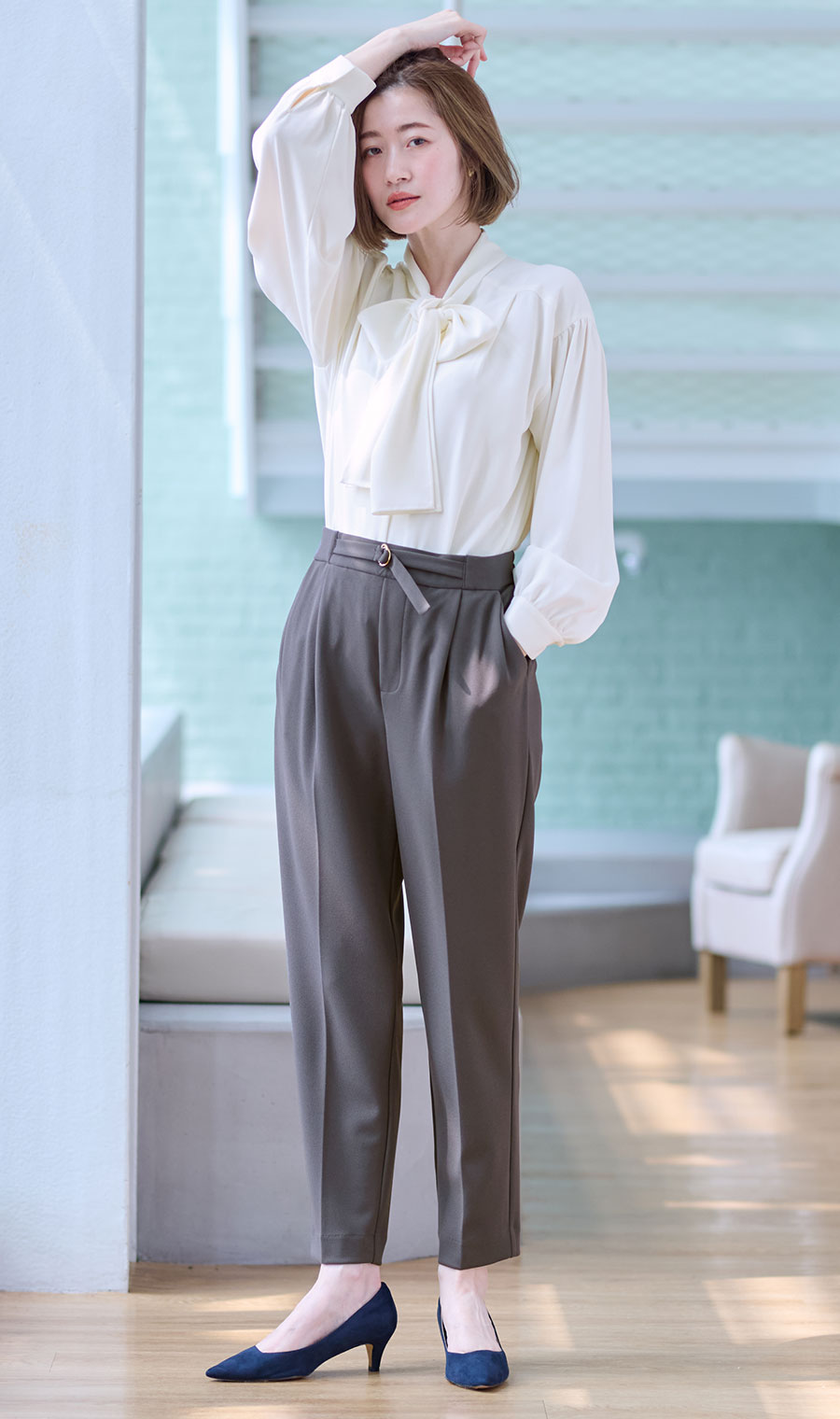 ボリュームリボンタイブラウス【長袖】 ホワイト S