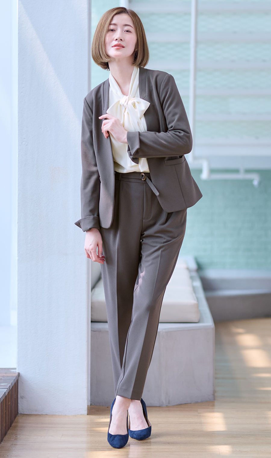 ボリュームリボンタイブラウス【長袖】 ホワイト S