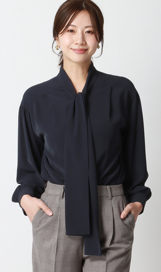 ボリュームリボンタイブラウス【長袖】