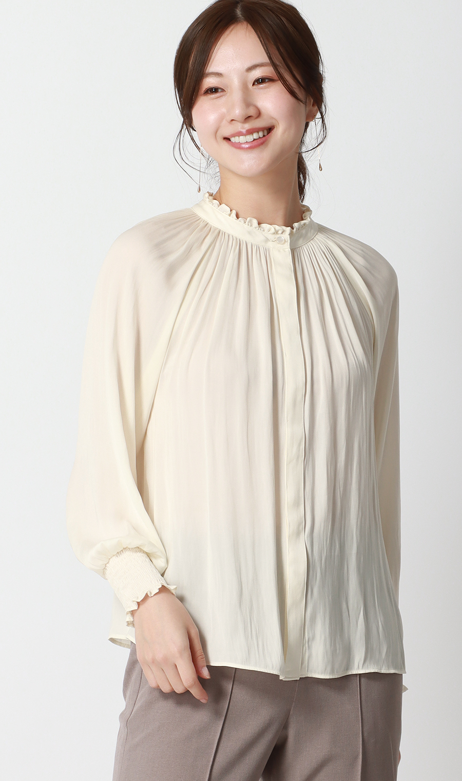 フリル襟ブラウス【前後2WAY】【長袖】 クリーム S