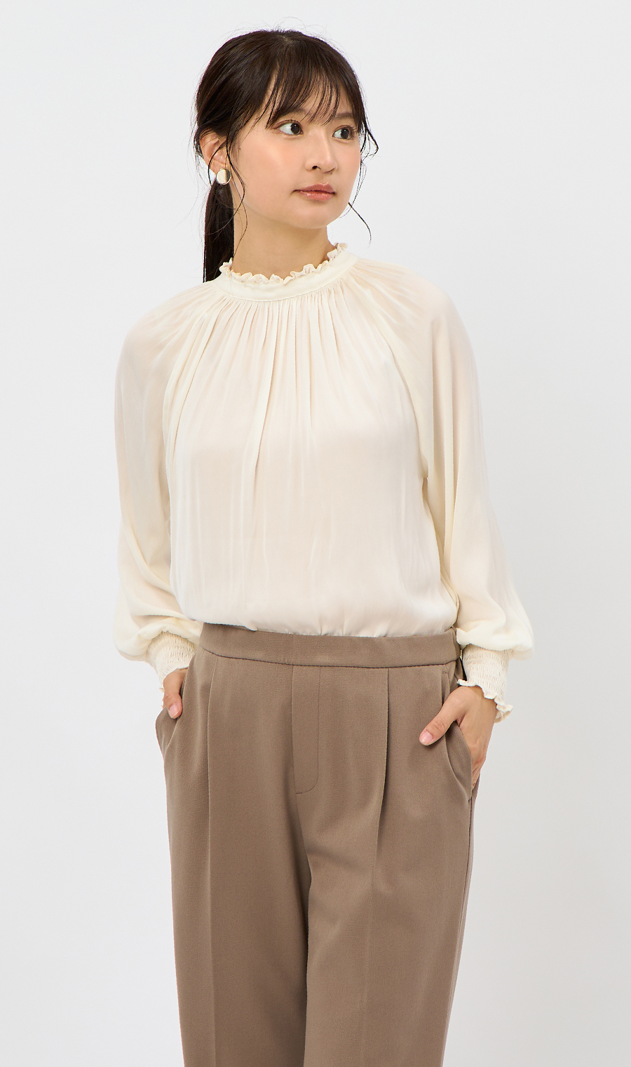 フリル襟ブラウス【前後2WAY】【長袖】 クリーム S