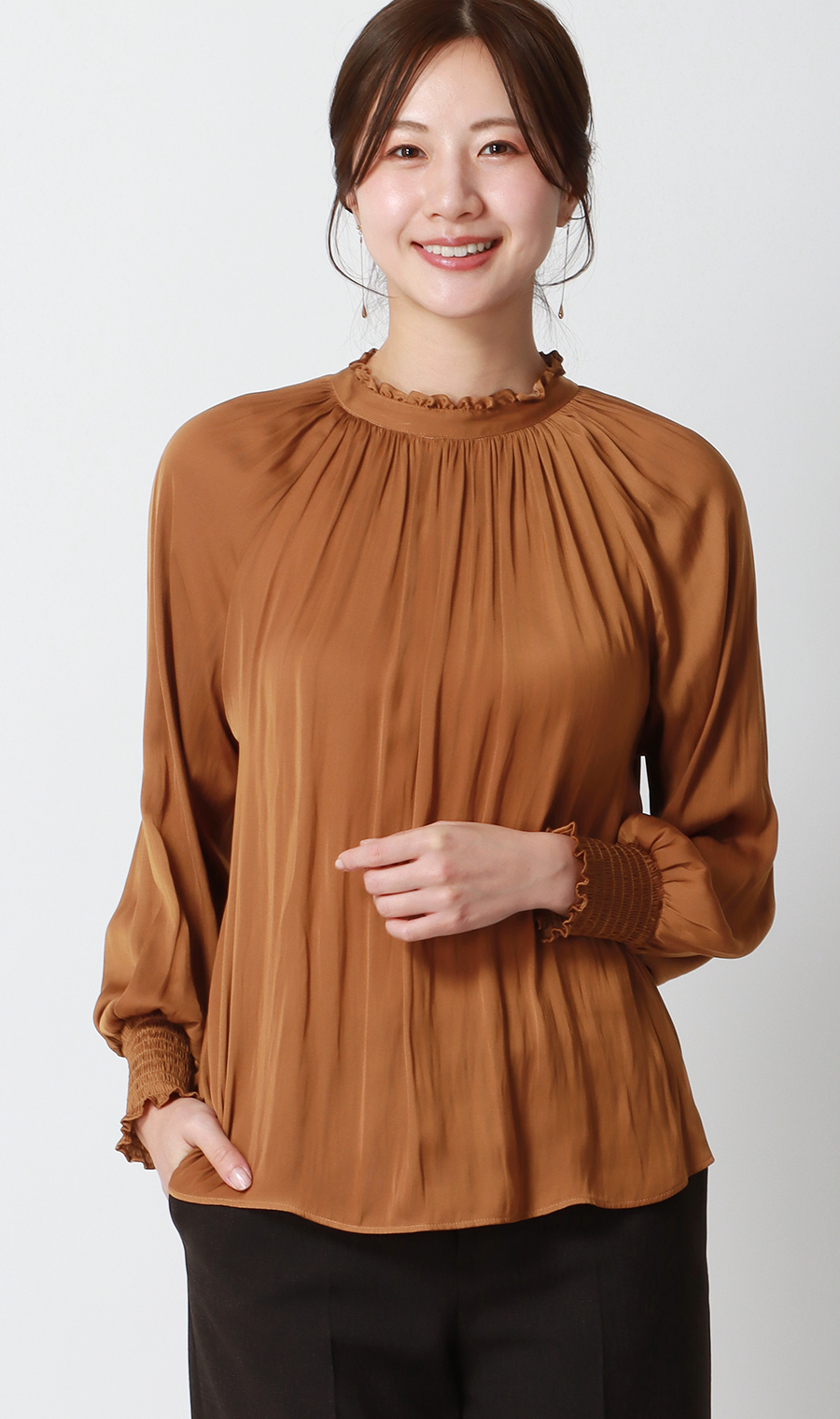 フリル襟ブラウス【前後2WAY】【長袖】 ブラウン S