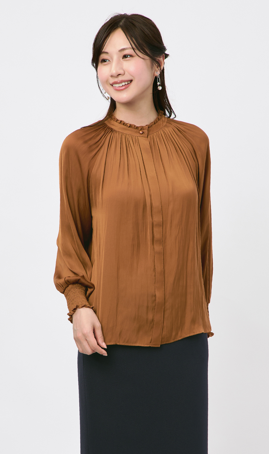 フリル襟ブラウス【前後2WAY】【長袖】 ブラウン S