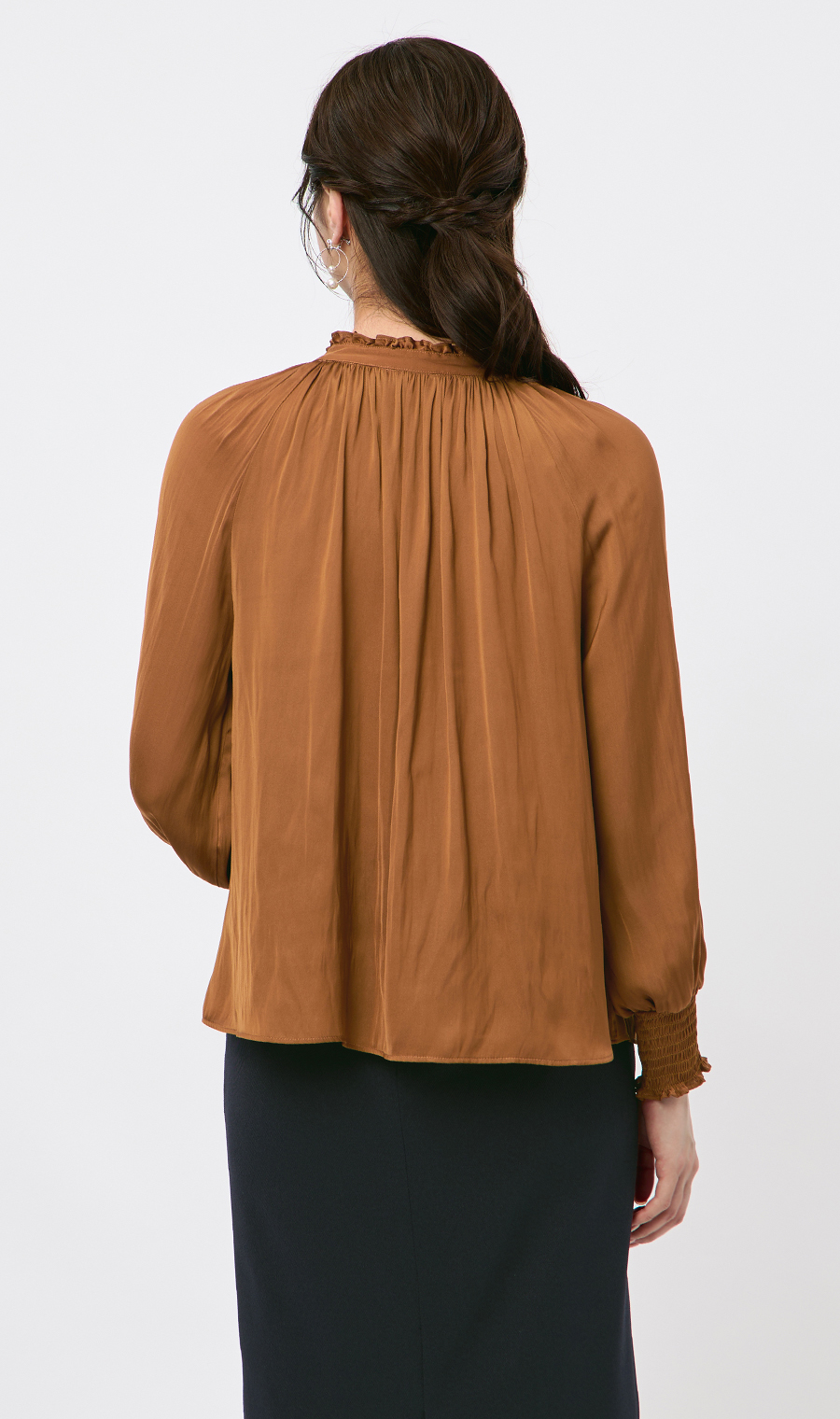 フリル襟ブラウス【前後2WAY】【長袖】 ブラウン S