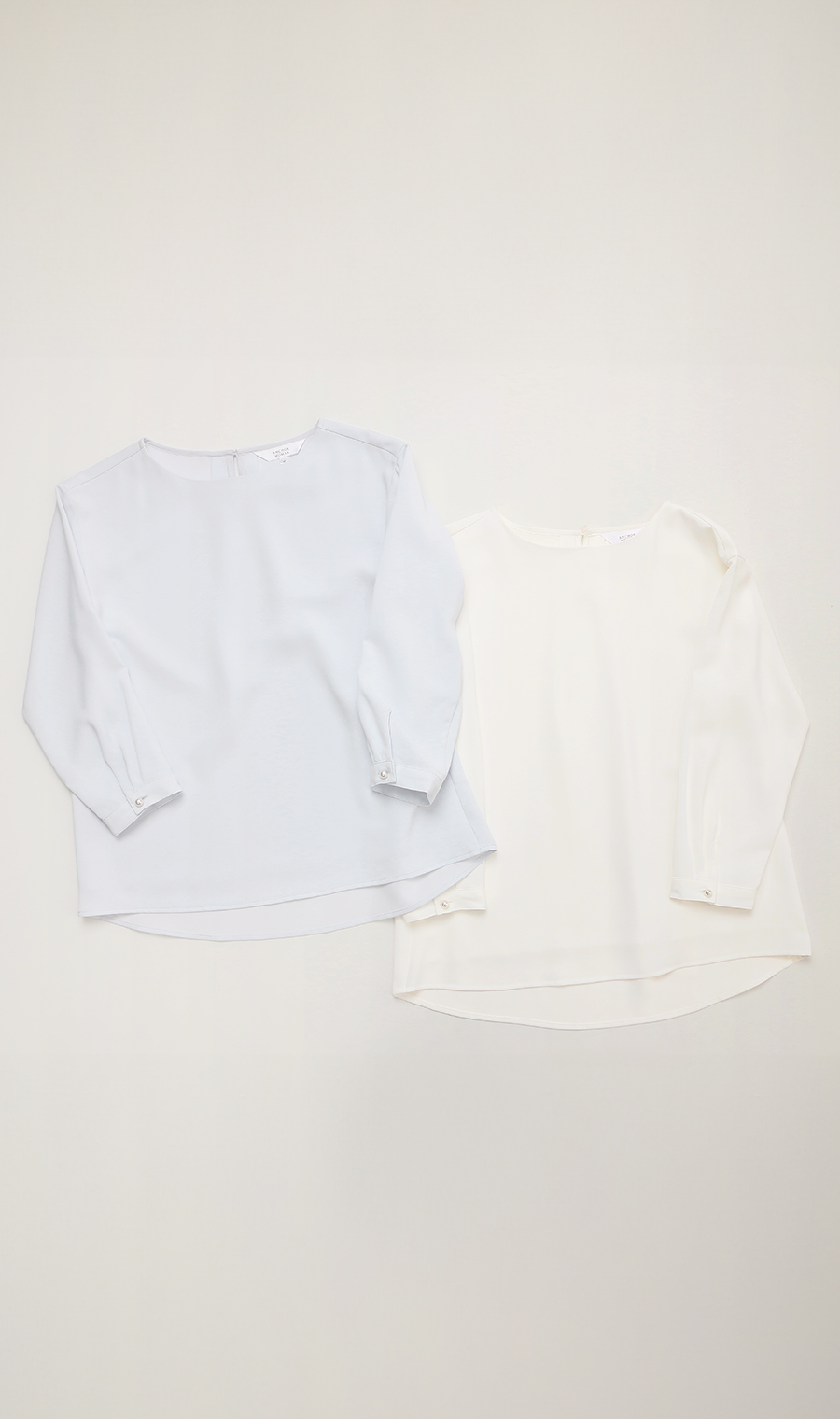 ボートネック袖パールボタンブラウス【7分袖】 サックス S