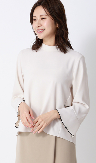 ハイネックバックコンシャスブラウス【長袖】