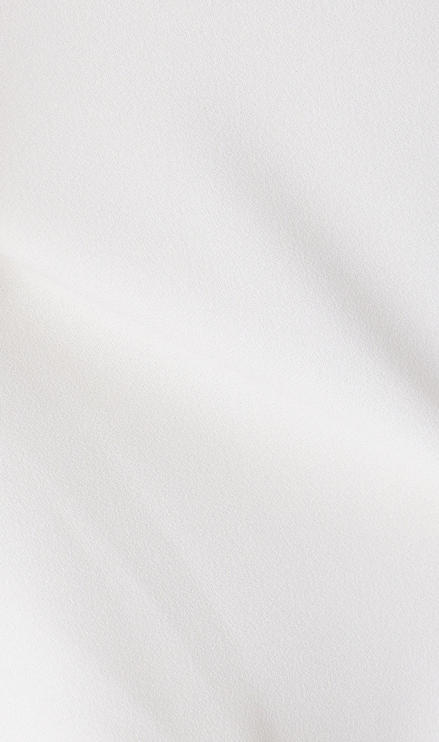 ハイネックバックコンシャスブラウス【長袖】 ベージュ M