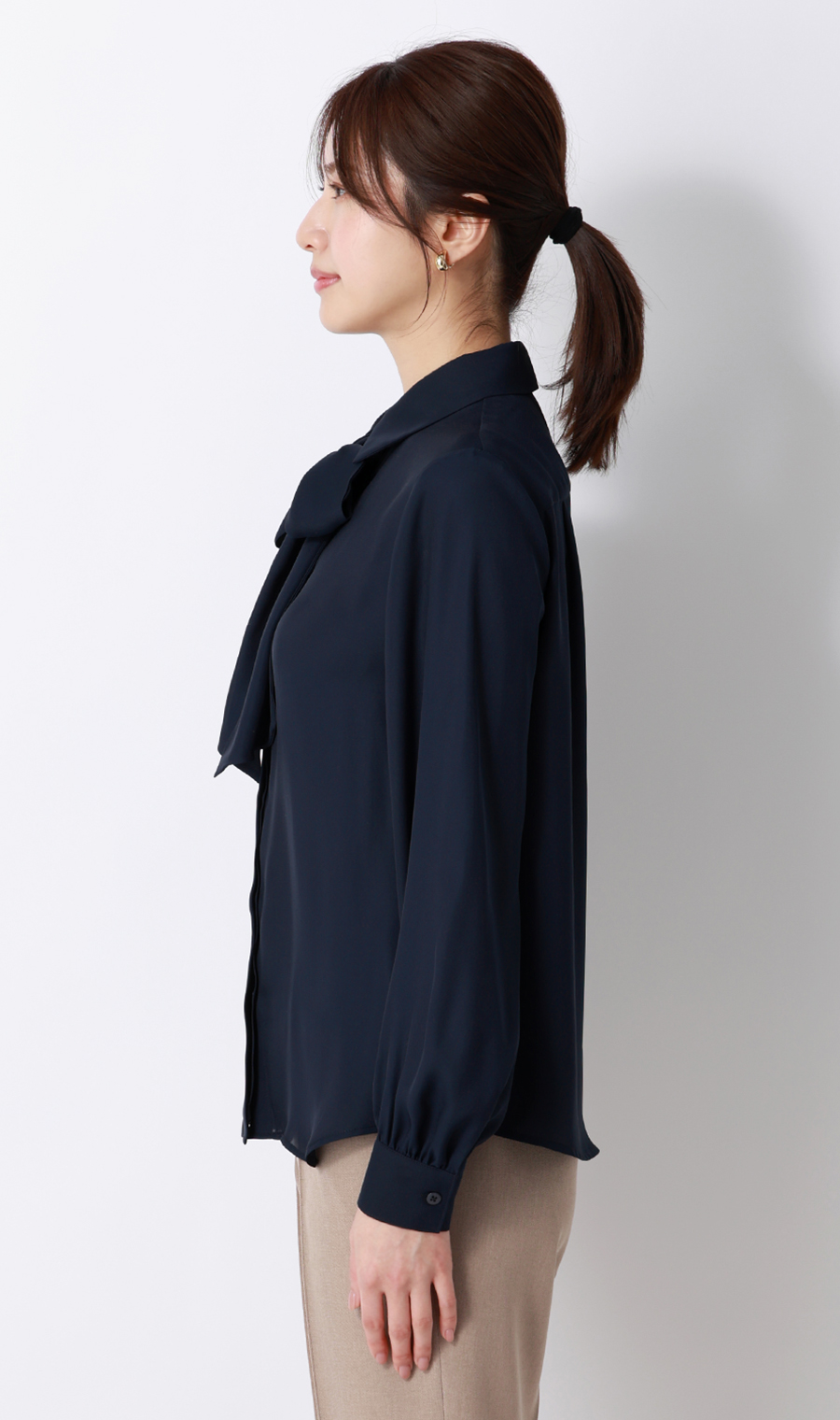 ボウタイ付きとろみシャツ【長袖】【2WAY】 ネイビー M