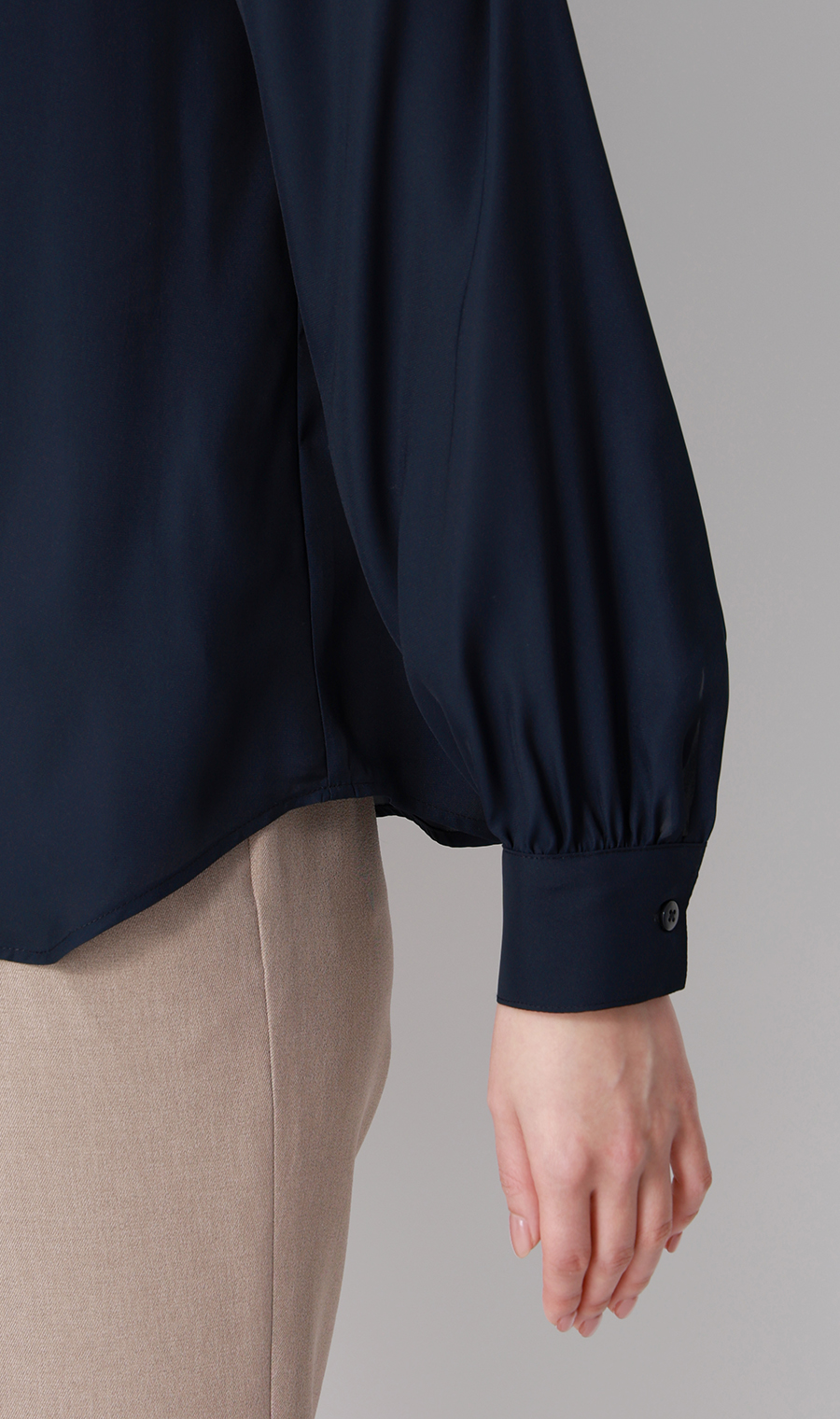 ボウタイ付きとろみシャツ【長袖】【2WAY】 ネイビー M