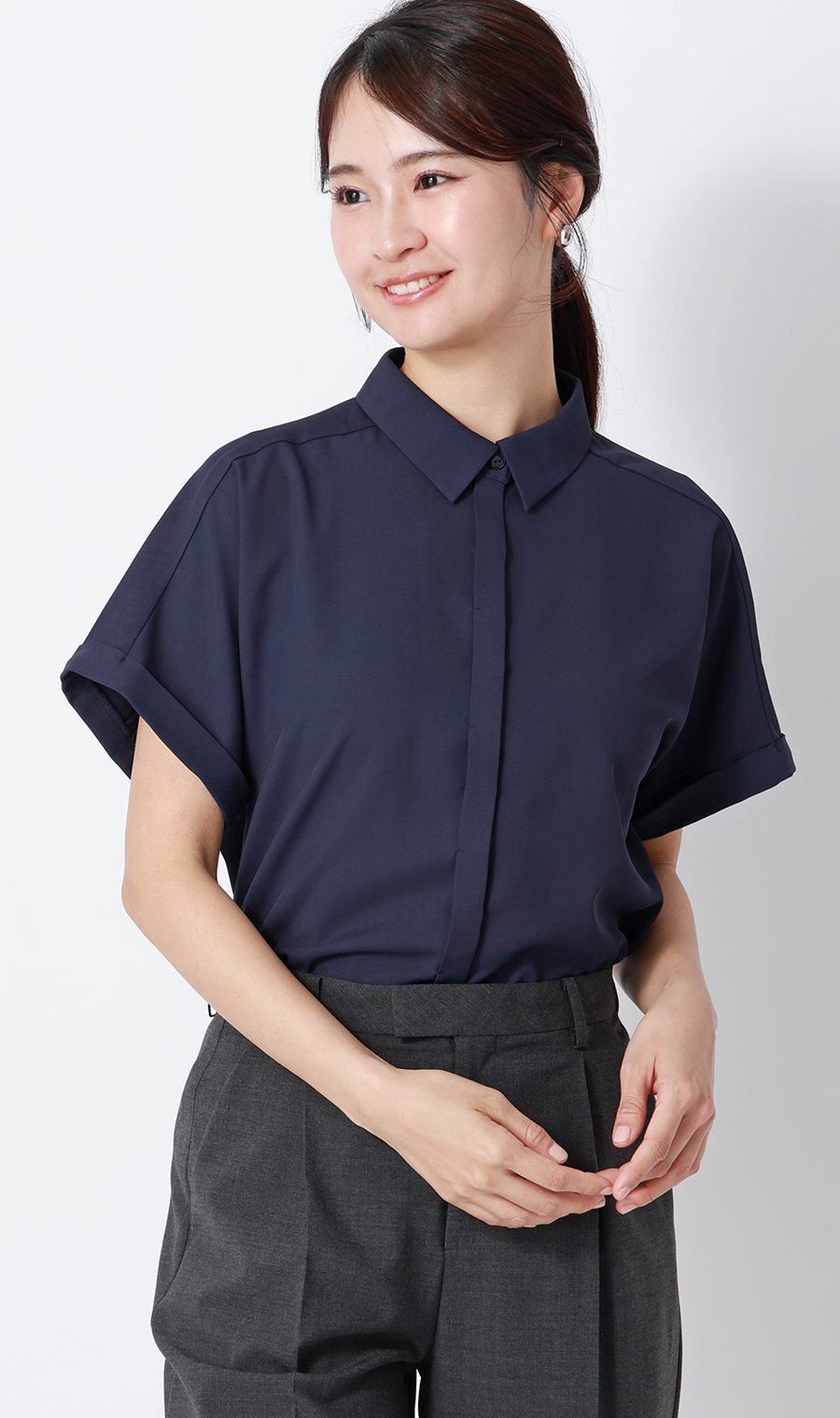 ■シャツカラーブラウス【半袖】【WEB限定】 ネイビー S