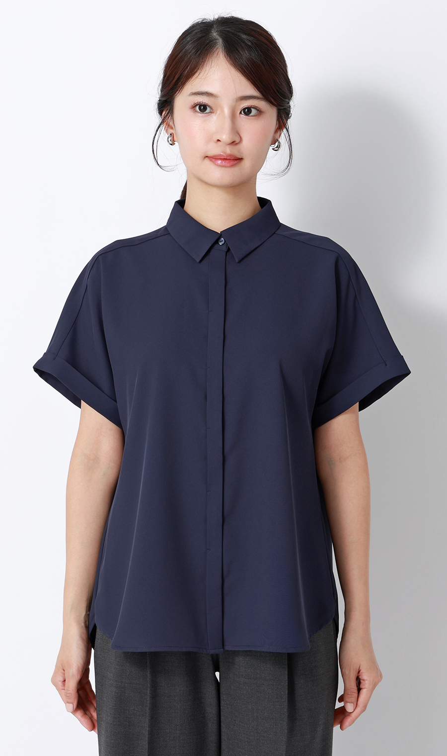 ■シャツカラーブラウス【半袖】【WEB限定】 ネイビー S