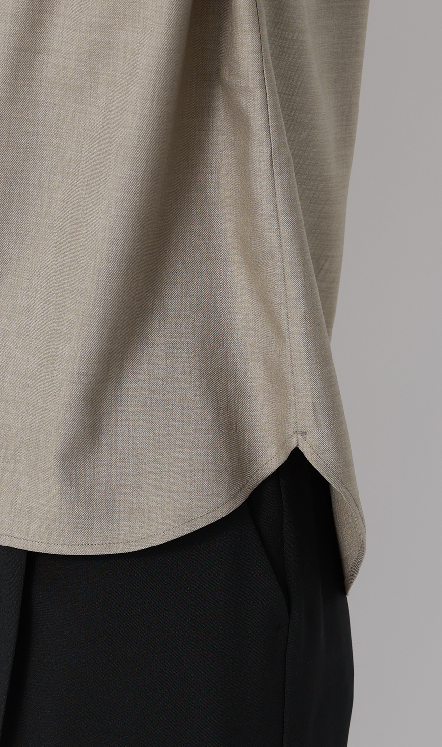 ■バンドカラーブラウス【セットアップ着用可】【WEB限定】 ベージュ M