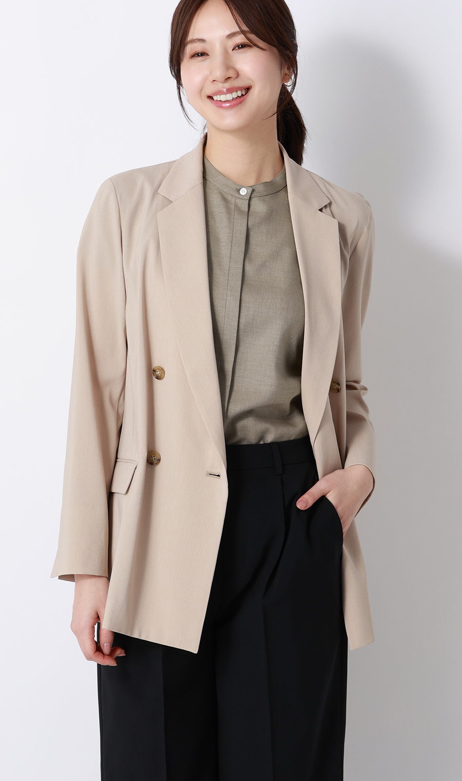 ■バンドカラーブラウス【セットアップ着用可】【WEB限定】 ベージュ M