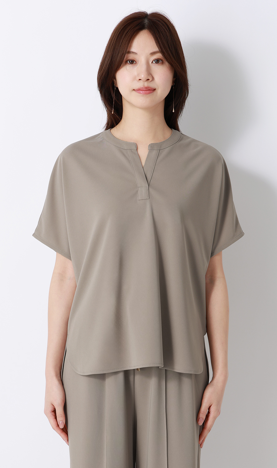 キーネックブラウス【半袖】【涼】【セットアップ着用可】 グレージュ S