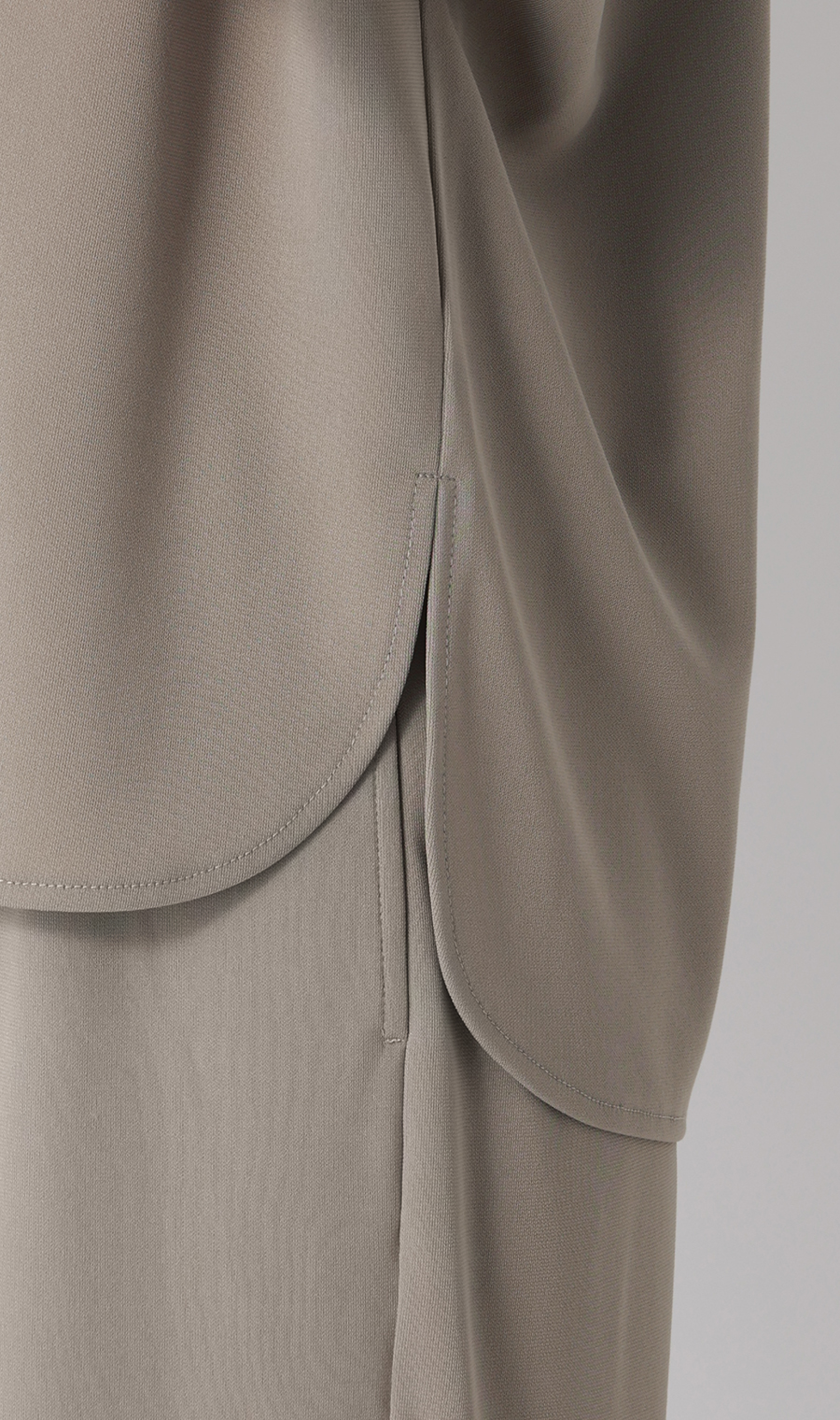 キーネックブラウス【半袖】【涼】【セットアップ着用可】 グレージュ S