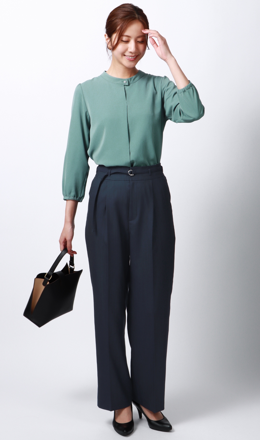 2WAYマルチブラウス《Instagram共創企画》《9分袖》 ブルー S