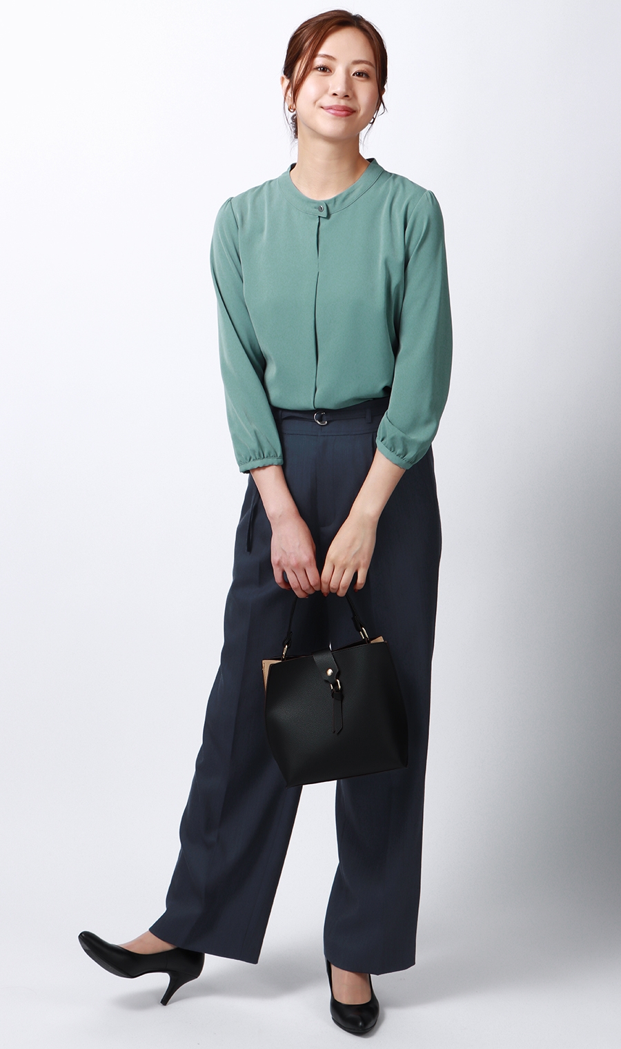 2WAYマルチブラウス《Instagram共創企画》《9分袖》 ブルー S