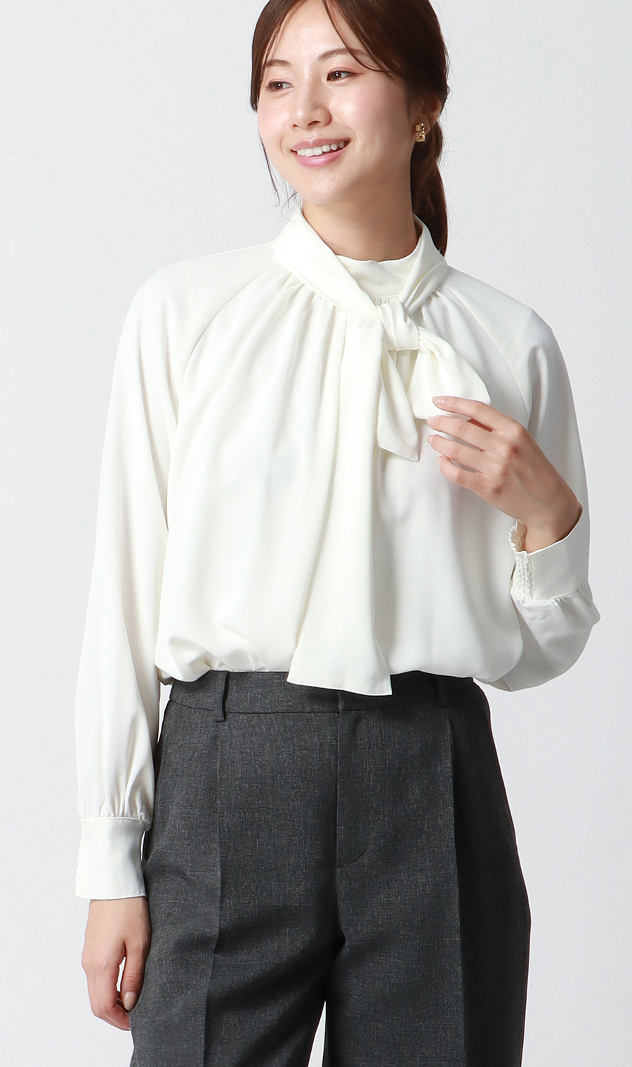 ハイネックボウタイブラウス【2WAY】【長袖】【WEB限定】 ホワイト M