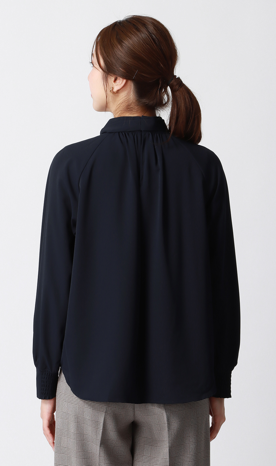 ハイネックボウタイブラウス【2WAY】【長袖】【WEB限定】 ネイビー M