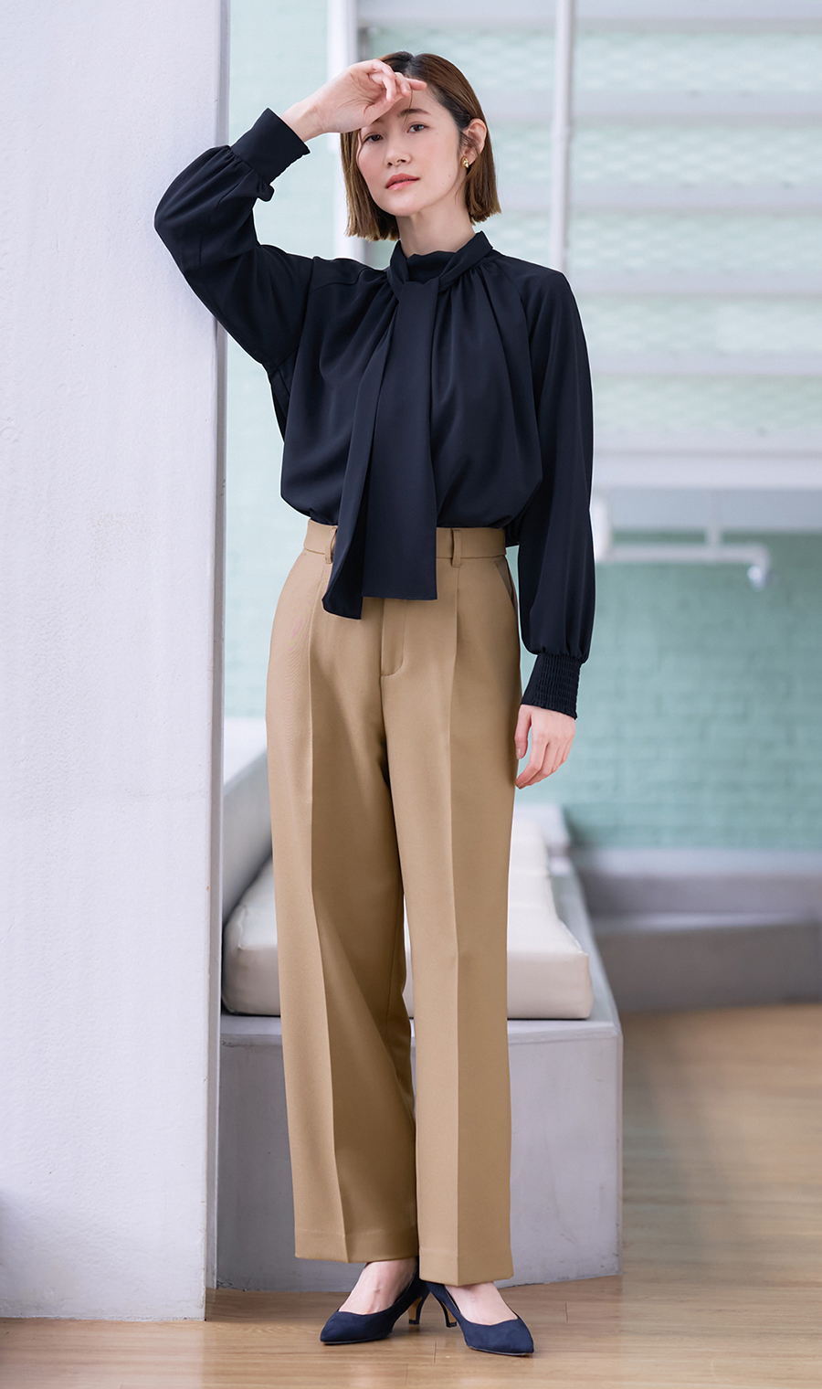 ハイネックボウタイブラウス【2WAY】【長袖】【WEB限定】 ネイビー M