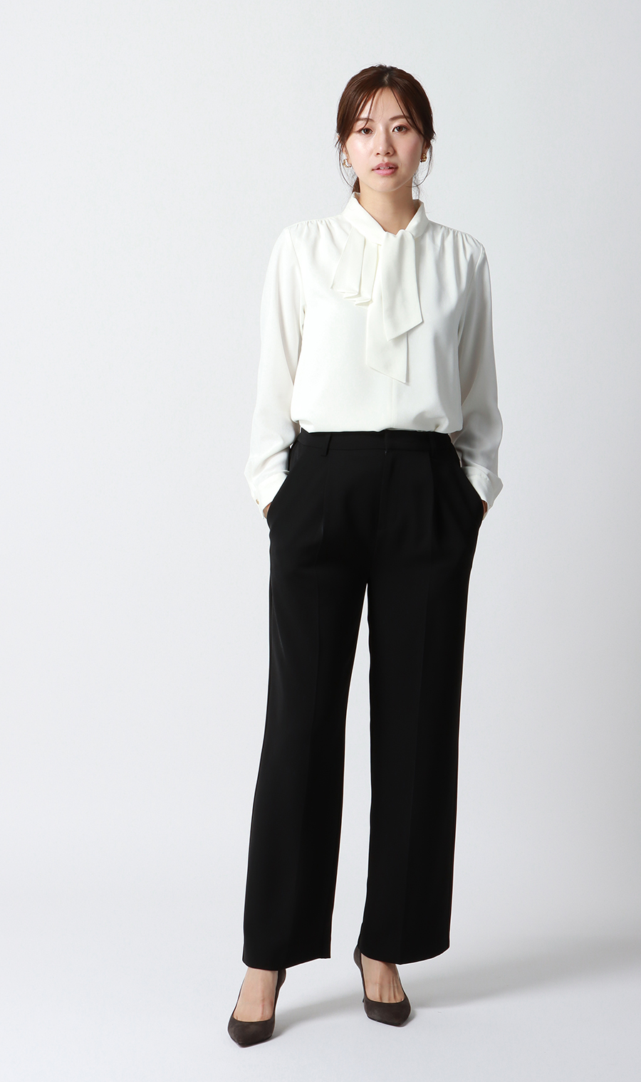 アシンメトリーフリルブラウス【長袖】【WEB限定】 ホワイト M