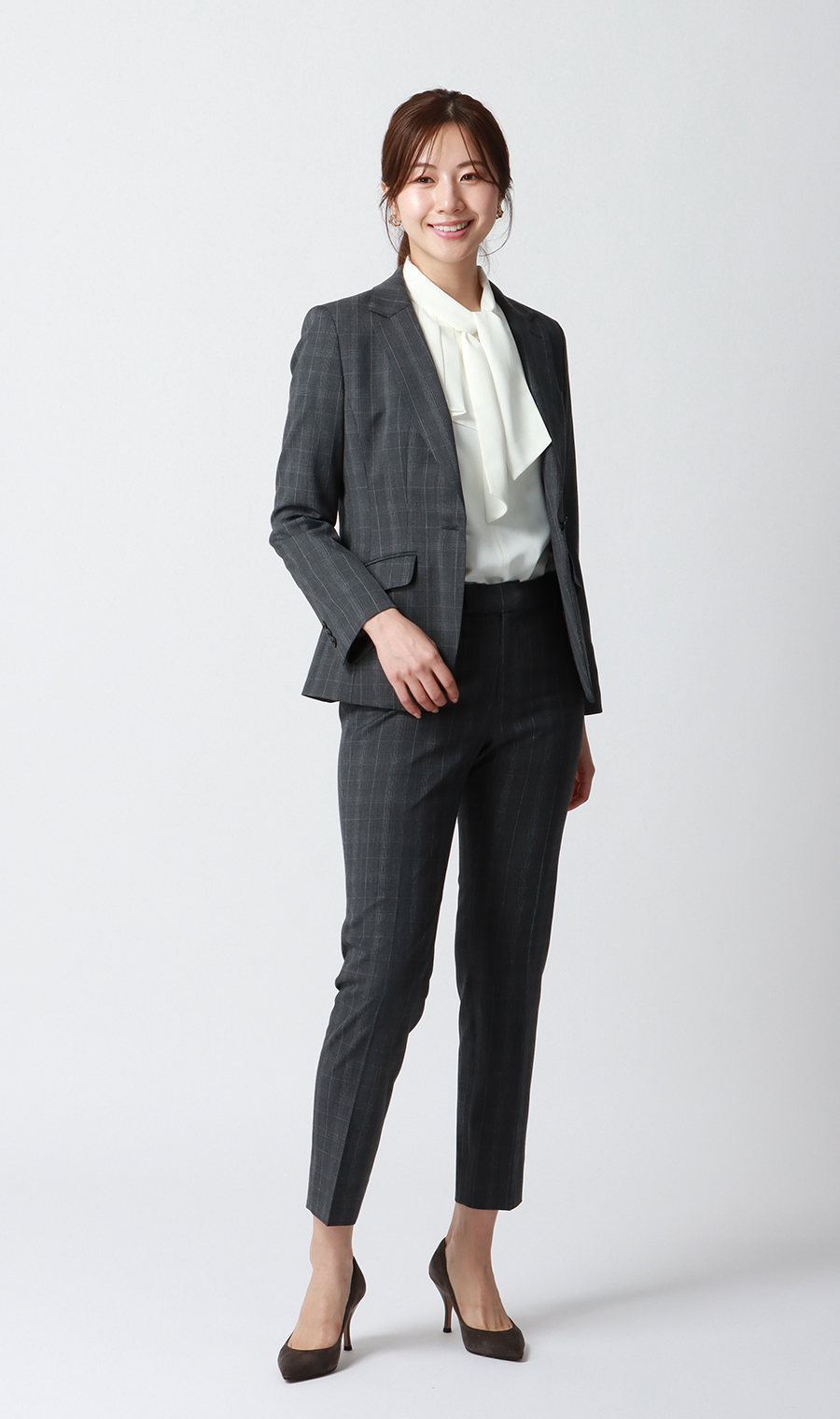 アシンメトリーフリルブラウス【長袖】【WEB限定】 ホワイト M