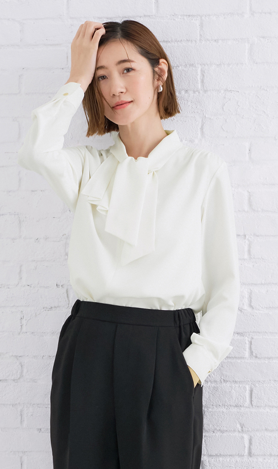 アシンメトリーフリルブラウス【長袖】【WEB限定】 ホワイト M
