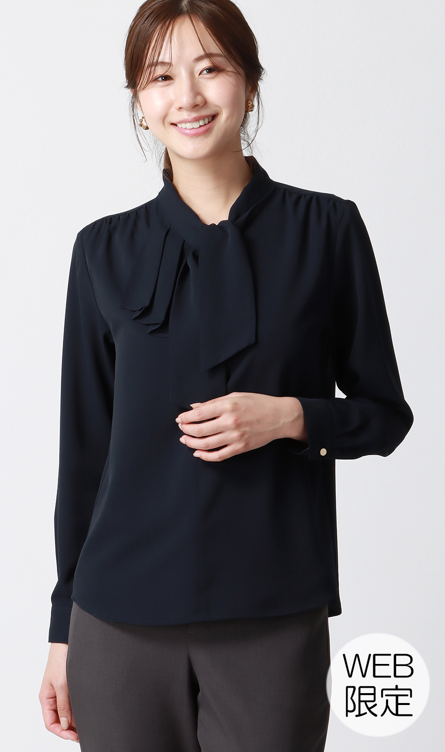 アシンメトリーフリルブラウス【長袖】【WEB限定】 ネイビー M