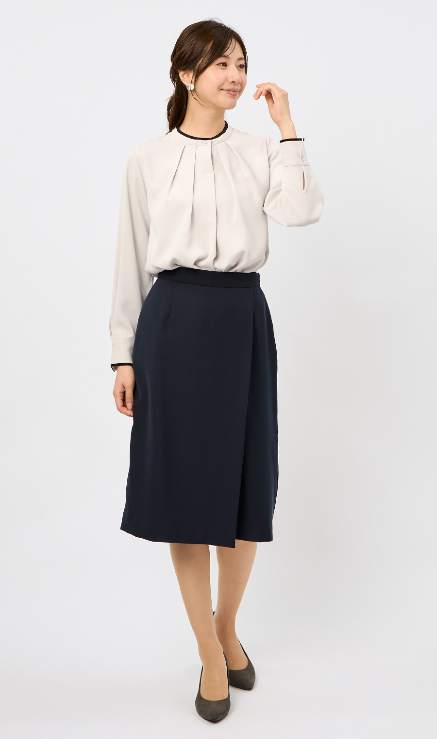 【週替わり_レディース】ライン配色フリルタイブラウス【長袖】【2WAY】 ベージュ S