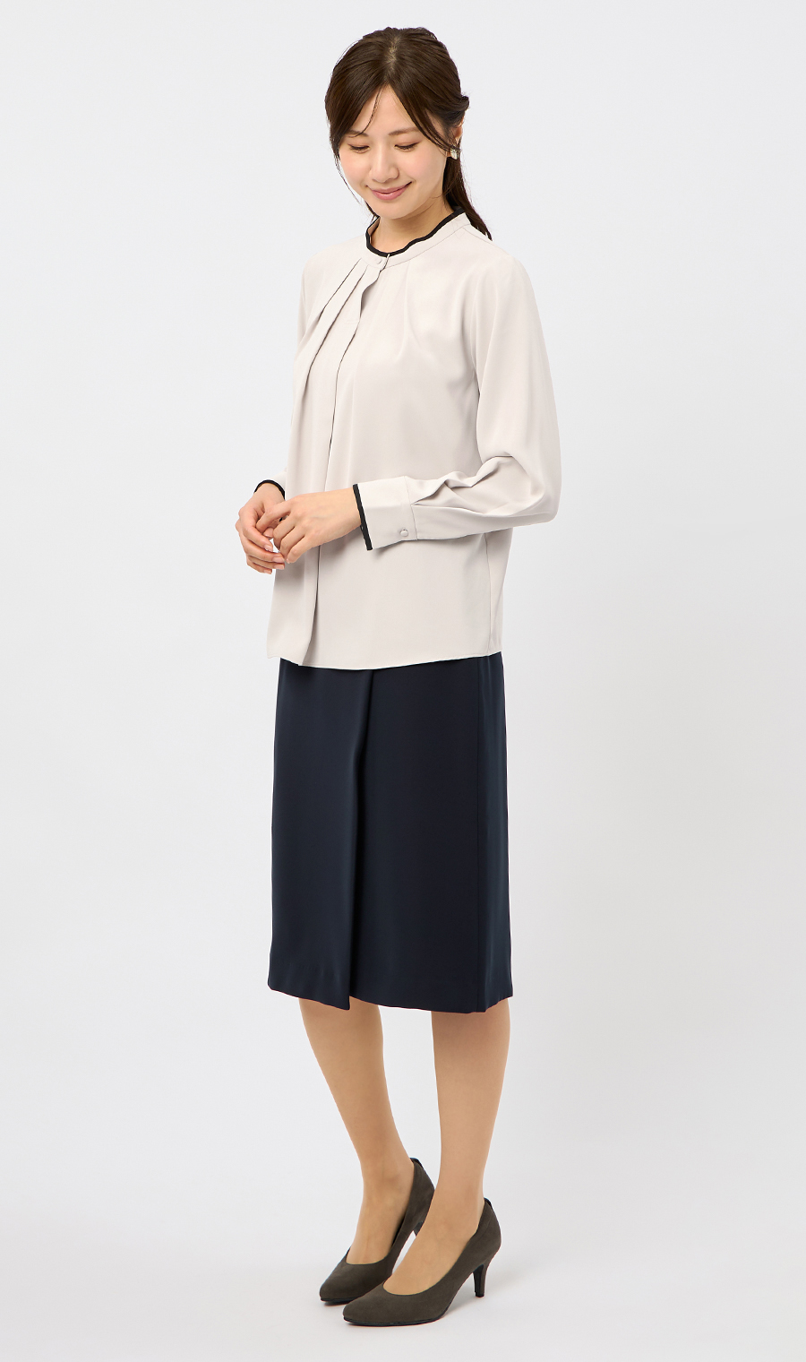 【週替わり_レディース】ライン配色フリルタイブラウス【長袖】【2WAY】 ベージュ S