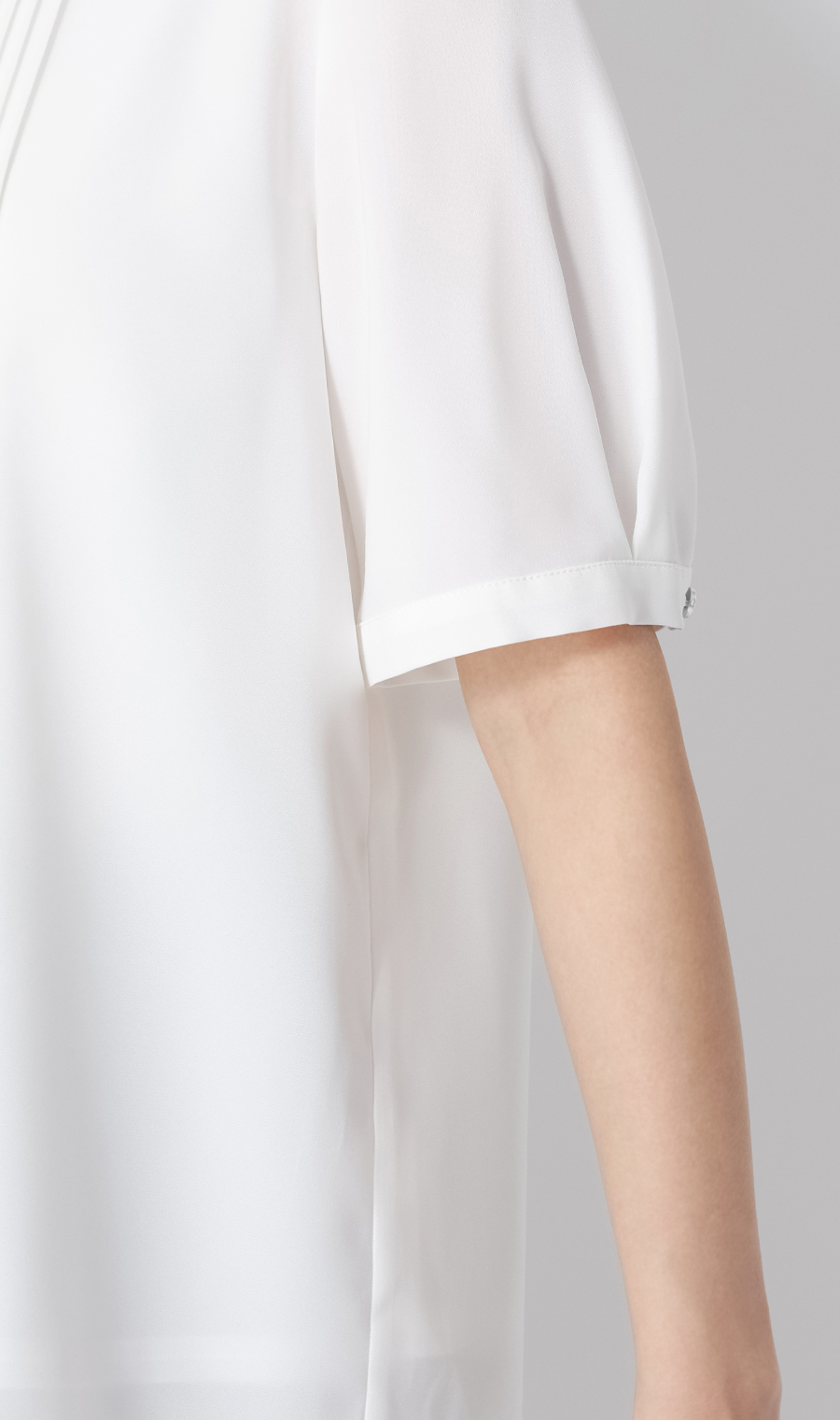 ピンタックブラウス【半袖】 ホワイト S