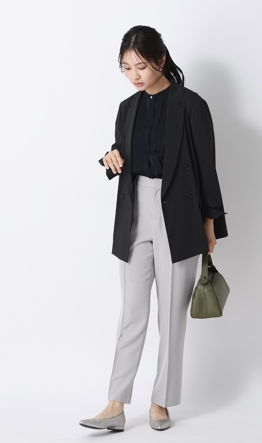 ピンタックブラウス【半袖】 ネイビー S