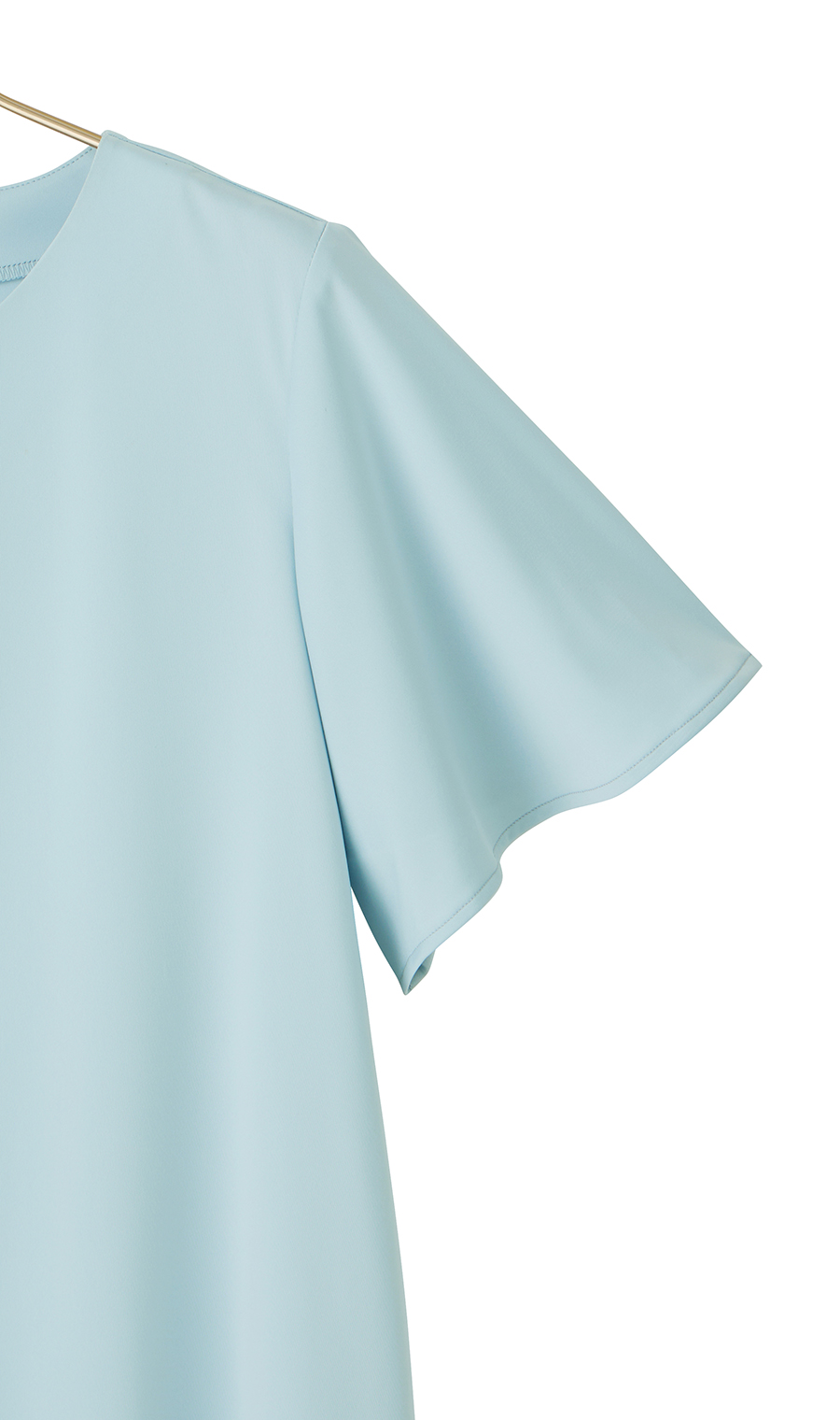 パールボタン付きキーネックブラウス《半袖》 サックス M