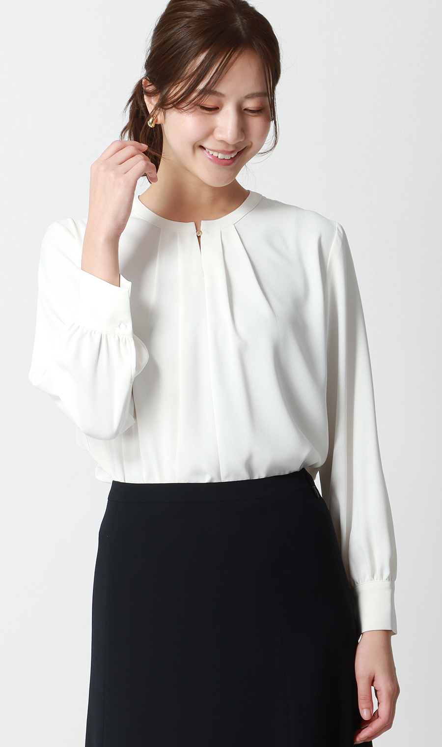 クルーネックブラウス【前後2WAY】【長袖】【WEB限定サイズあり】 ホワイト SS