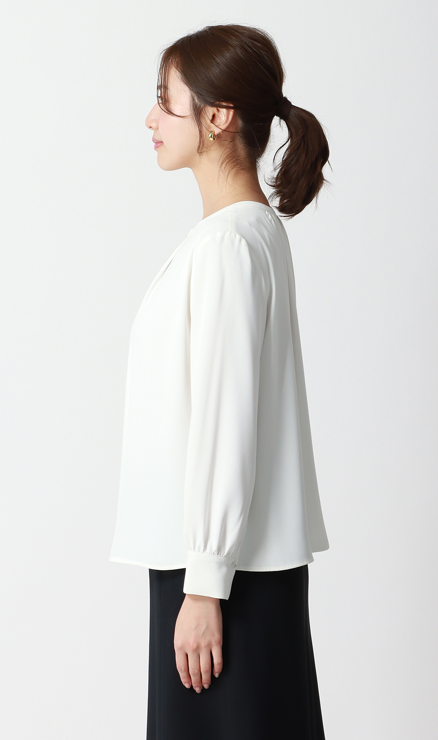 クルーネックブラウス【前後2WAY】【長袖】【WEB限定サイズあり】 ホワイト SS