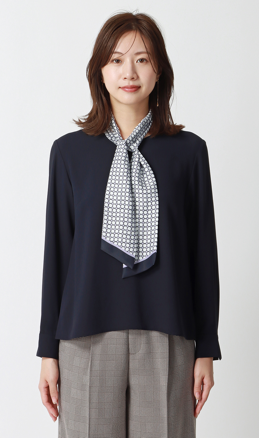 スカーフタイ付きVネックブラウス【2WAY】【長袖】 ネイビー S