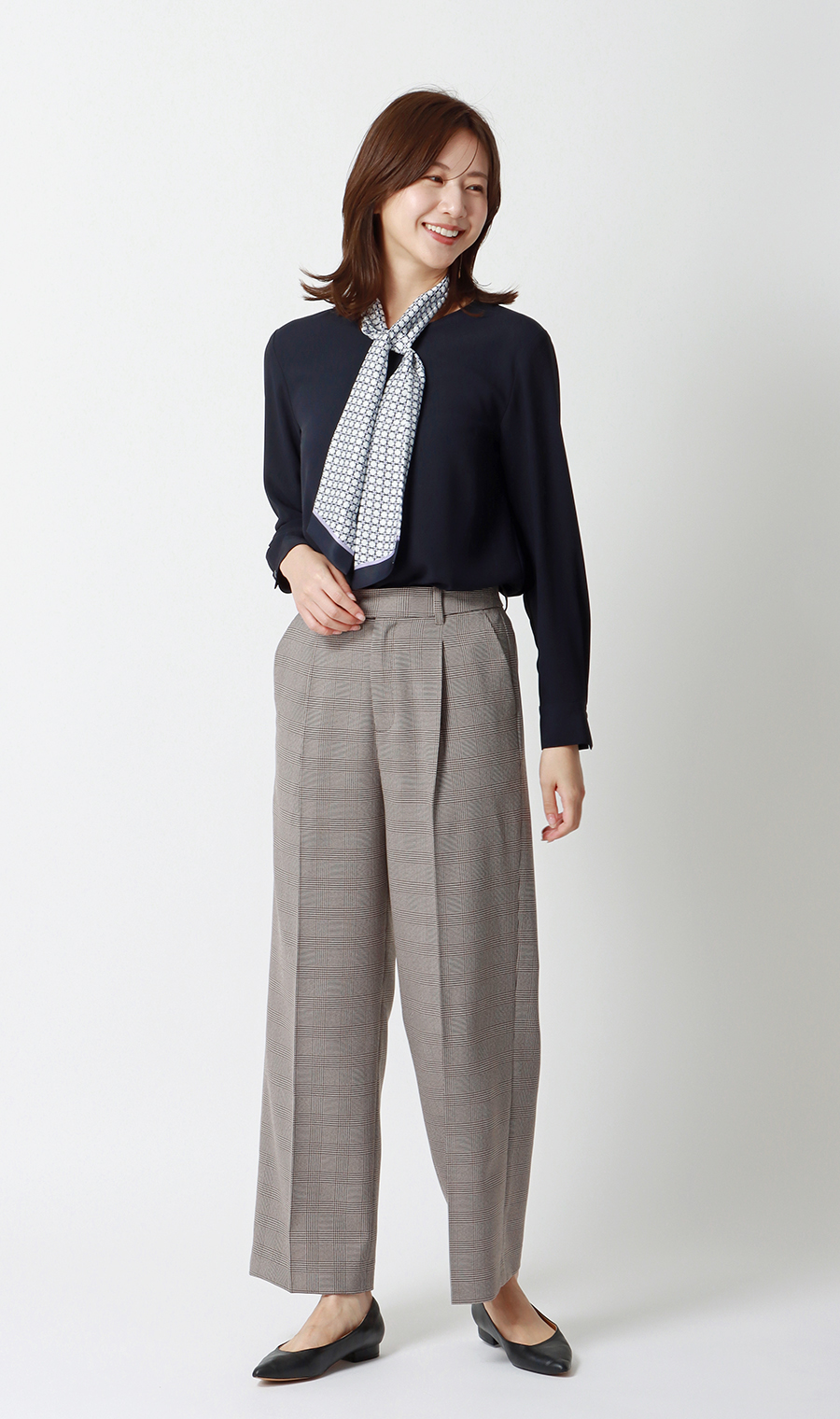 スカーフタイ付きVネックブラウス【2WAY】【長袖】 ネイビー S