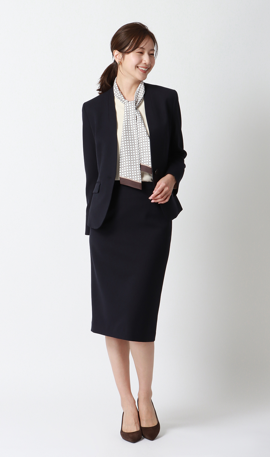 スカーフタイ付きVネックブラウス【2WAY】【長袖】 ベージュ S