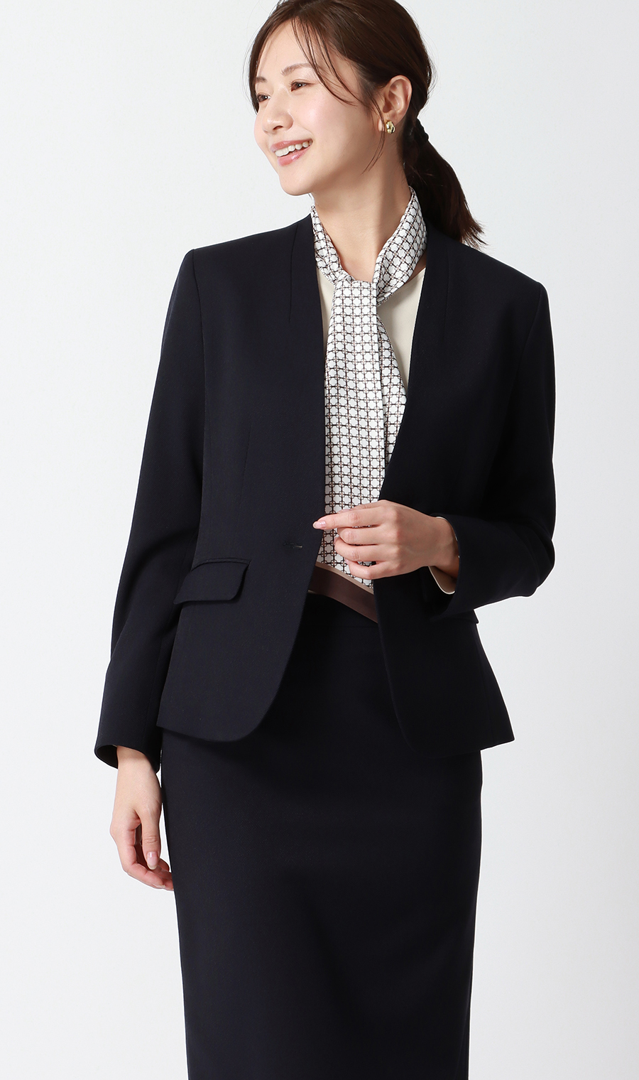 スカーフタイ付きVネックブラウス【2WAY】【長袖】 ベージュ S