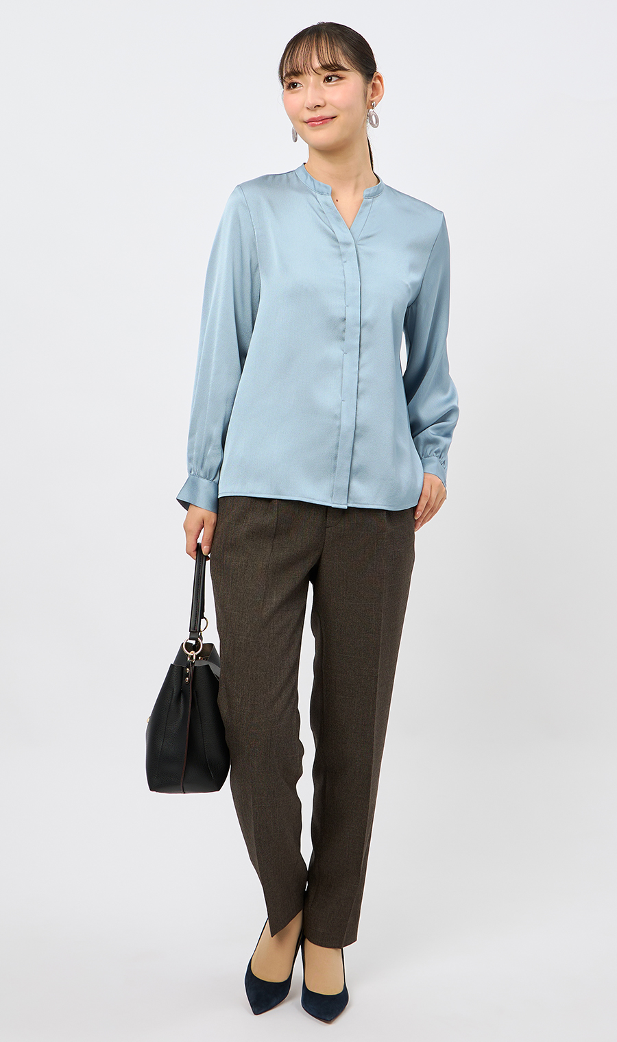 取り外しタイ付きブラウス【2WAY】【長袖】【WEB限定サイズあり】 サックス S